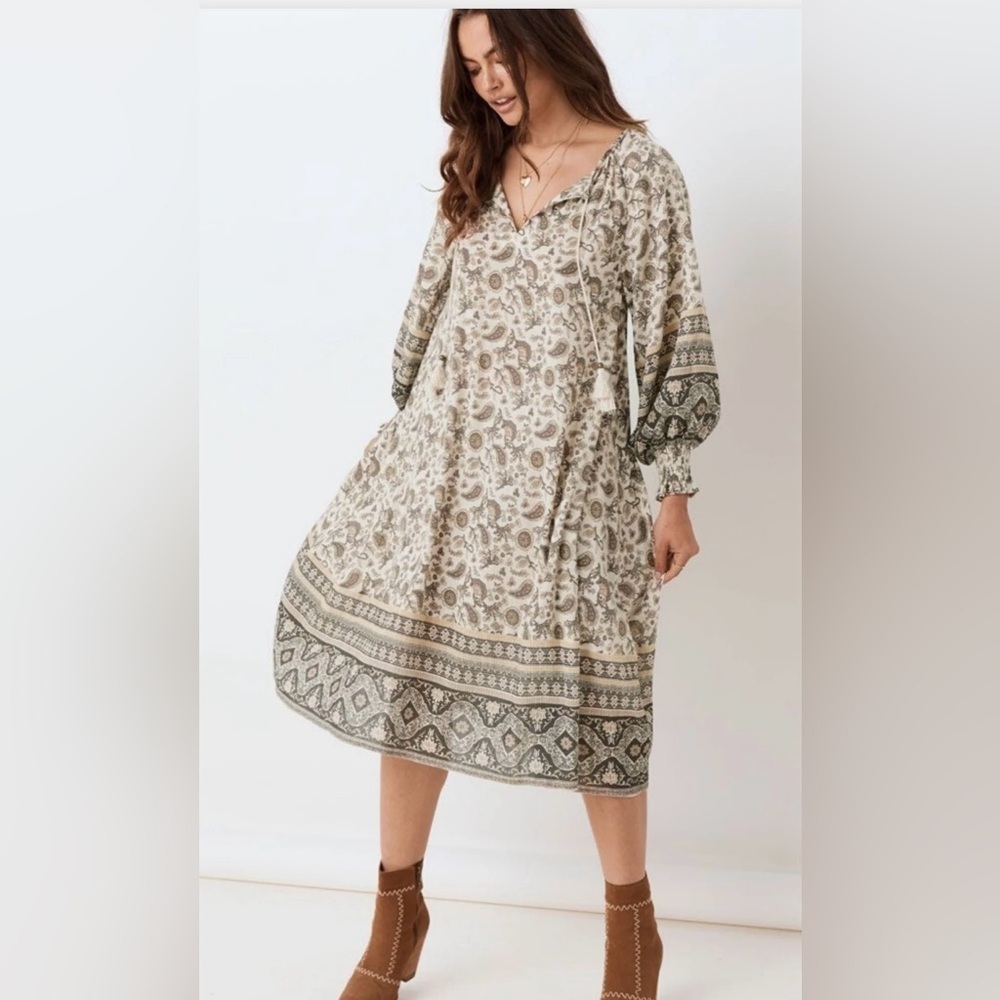 GUC Spell & the Gypsy- Journey Boho Dress in color Ash. Size XXS - Picture 3 of 9
